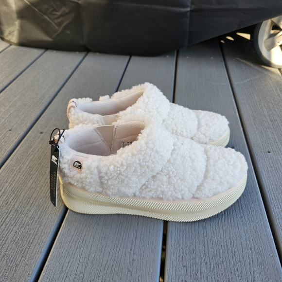 Sorel Out N About IV MINI PUFFY Women's Boot - Picture 5 of 8